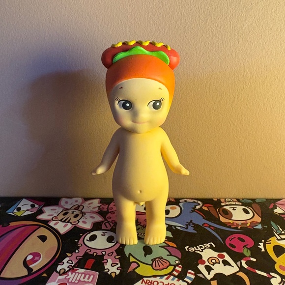 Sonny Angel Snack Series HOT DOG - Picture 1 of 1